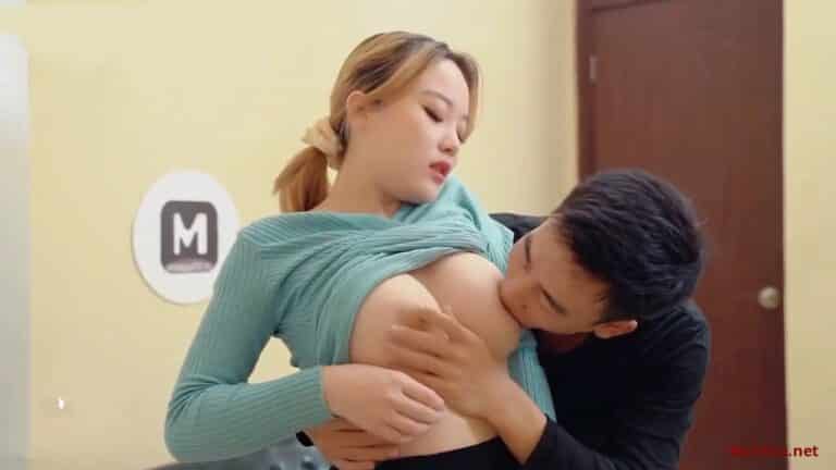Poster of Bạn trai củ dọa tung clip sex nếu không cho địt nhau trong toilet công cộng