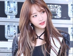 Poster of Hani EXID chuyển sang đóng phim sex hấp dẫn