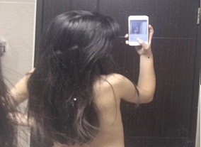 Poster of Lộ clip tự sướng của em học sinh cấp 2 cục phê