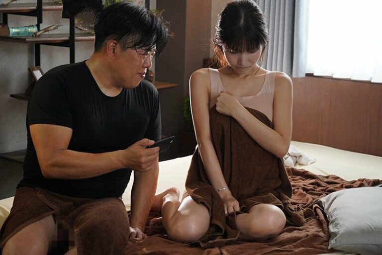 Poster of Sự sung sướng tuyệt vời ngại ngùng của cô vợ trẻ khi lần đầu đi massage kích dục
